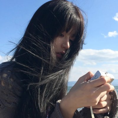 满怀美梦的少年是现实主义者